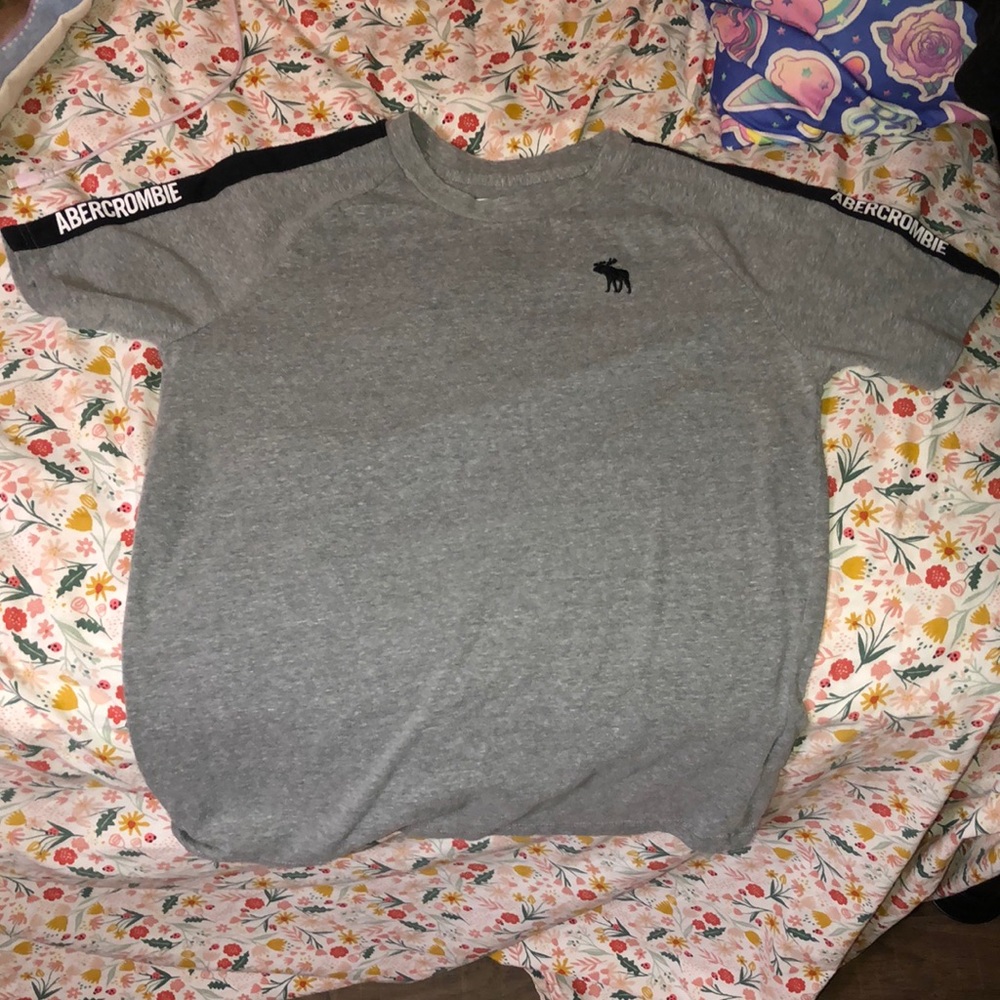 Abercrombie kids shirt